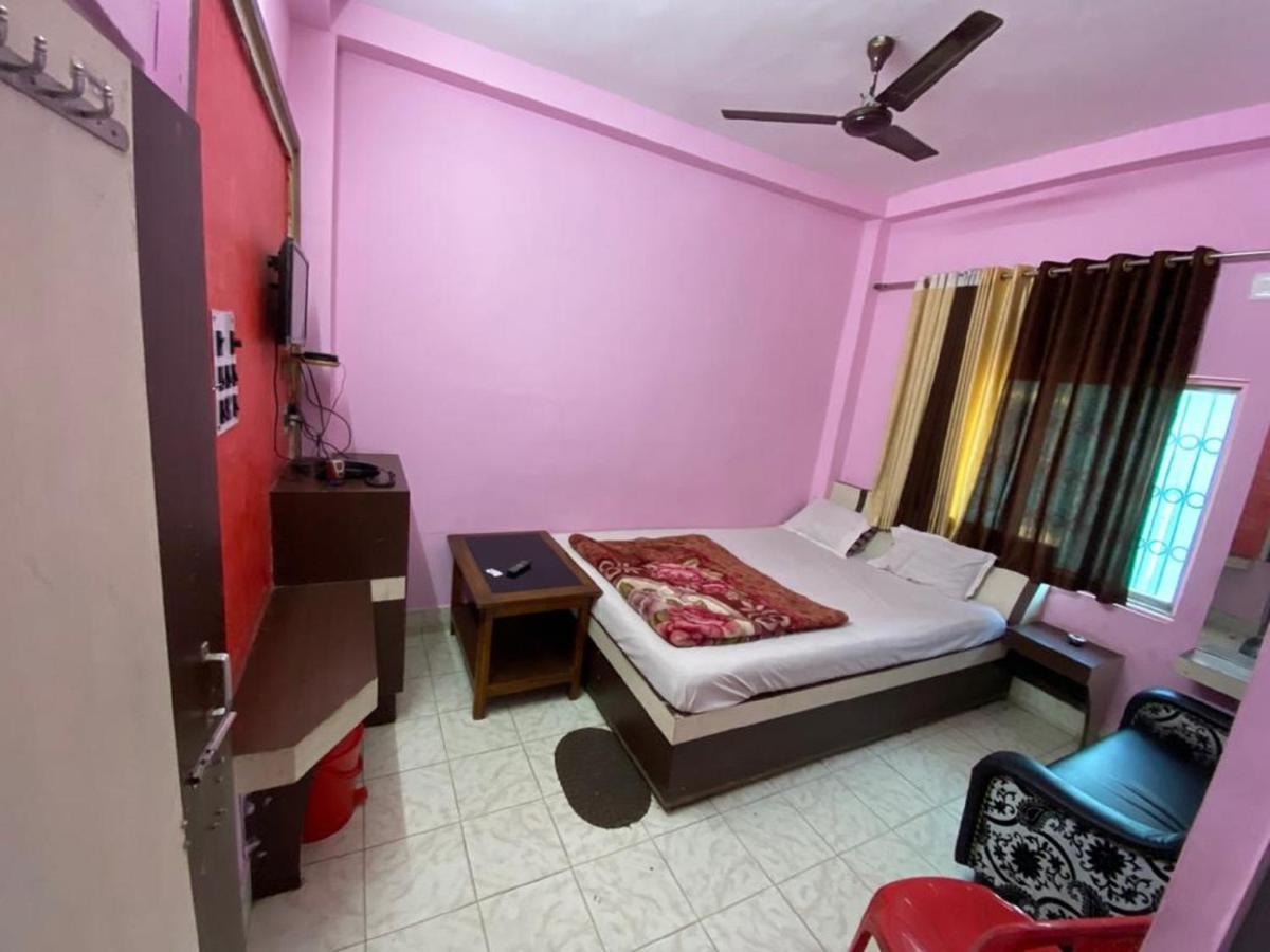 Staymaker Hotel Prerana Tarapith Exteriör bild